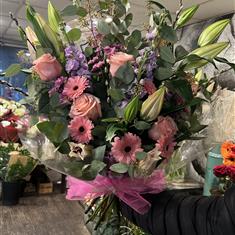 Seasonal Florist Choice